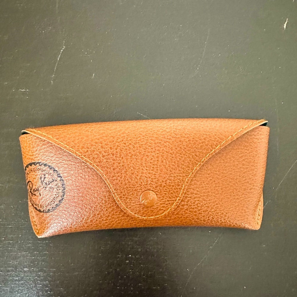 RAY BAN GLASSES CASE
